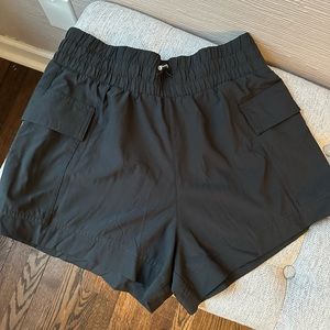 A&F Traveler High-rise Shorts